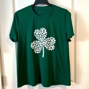 St. Patrick’s Day green graphic tea with white shamrock, graphic extra large